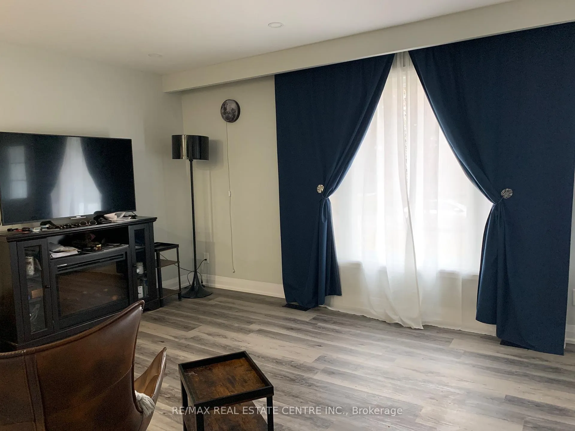 Photo 3 of 34 Caledonia Road, Orangeville — HOMEH