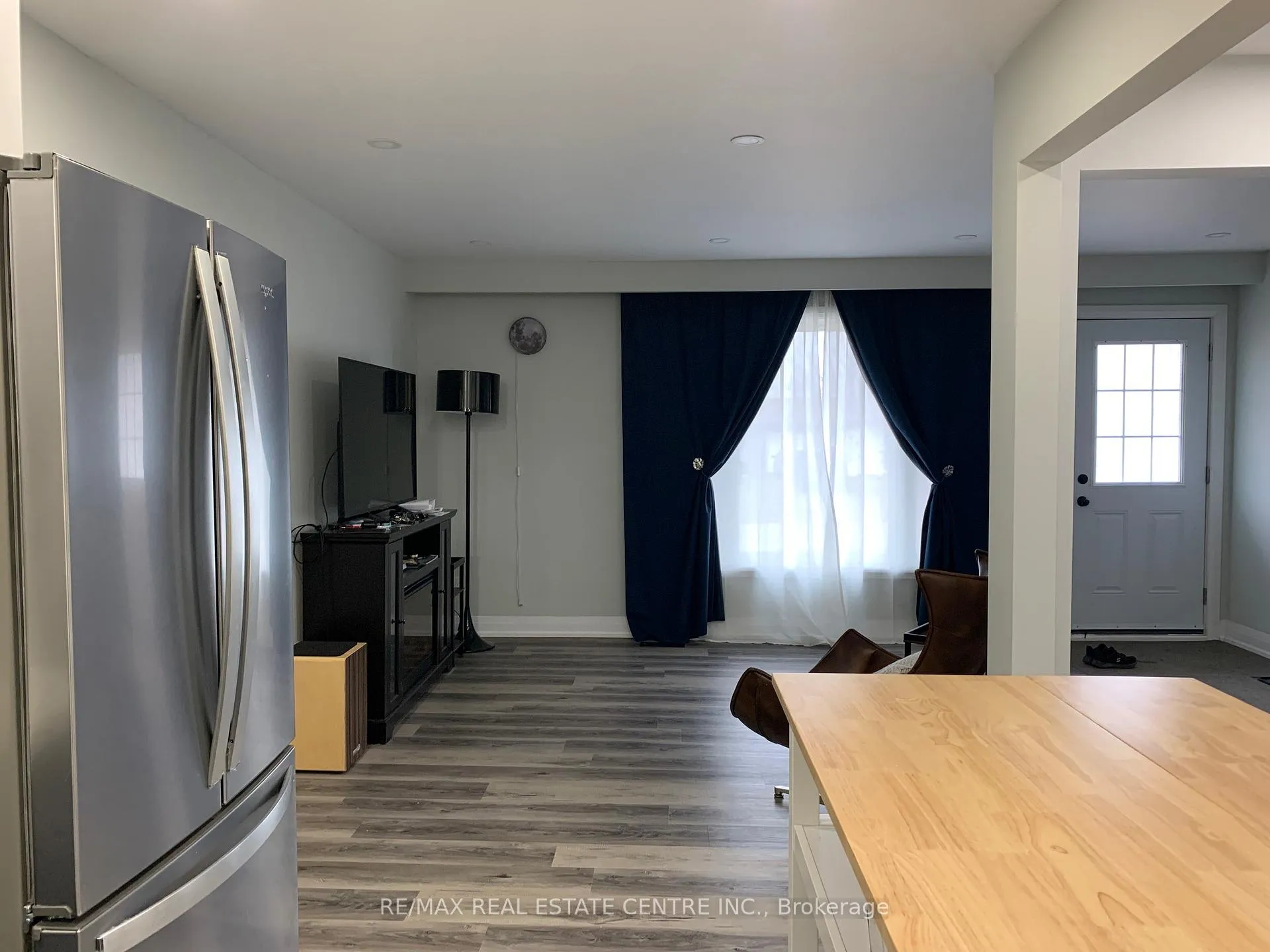 Photo 6 of 34 Caledonia Road, Orangeville — HOMEH