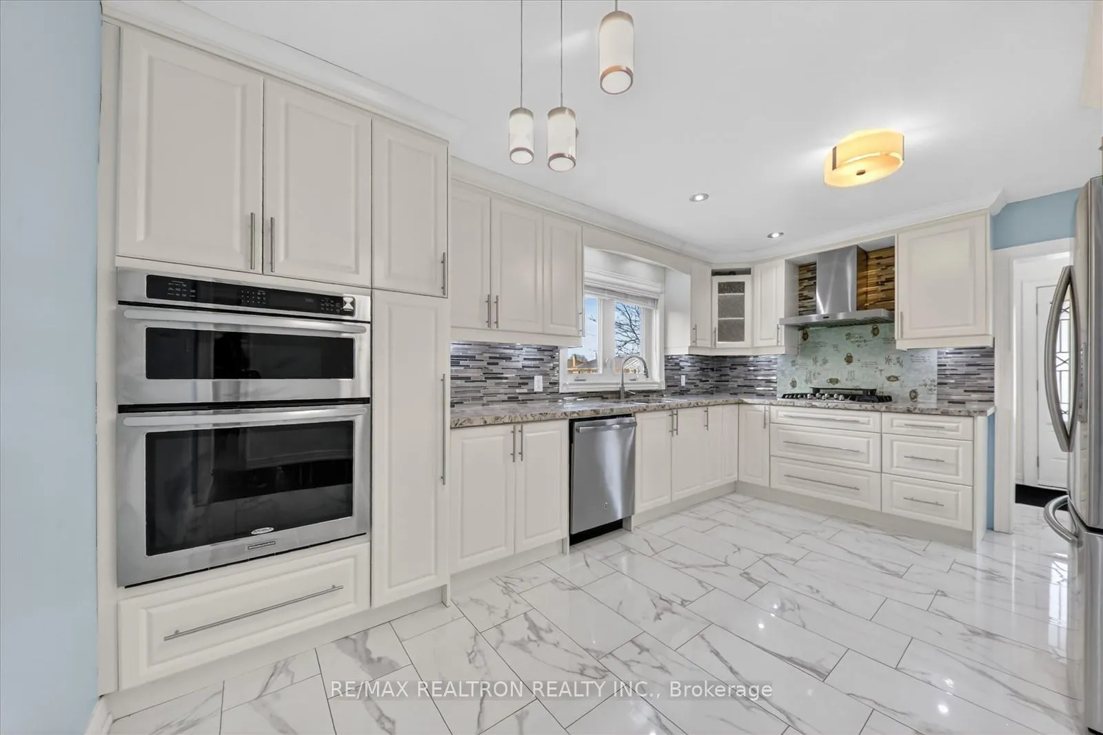 Photo 7 of 80 Waringstown Drive, Scarborough, Wexford-Maryvale — HOMEH
