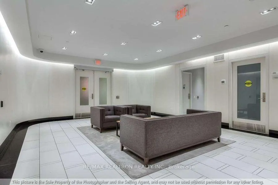 Photo 20 of Unit 612, 30 Roehampton Avenue, Toronto, Mount Pleasant West — HOMEH