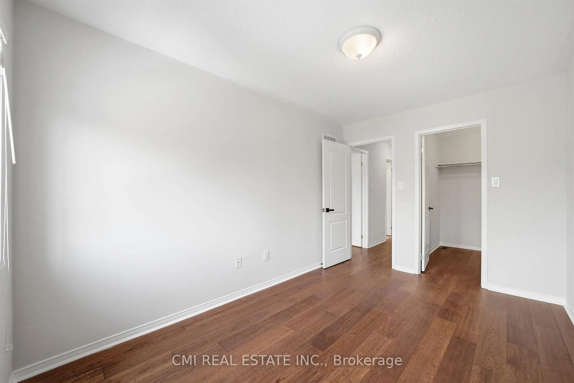 Photo 17 of 107 Venice Gate Drive, Vaughan, Vellore Village — HOMEH