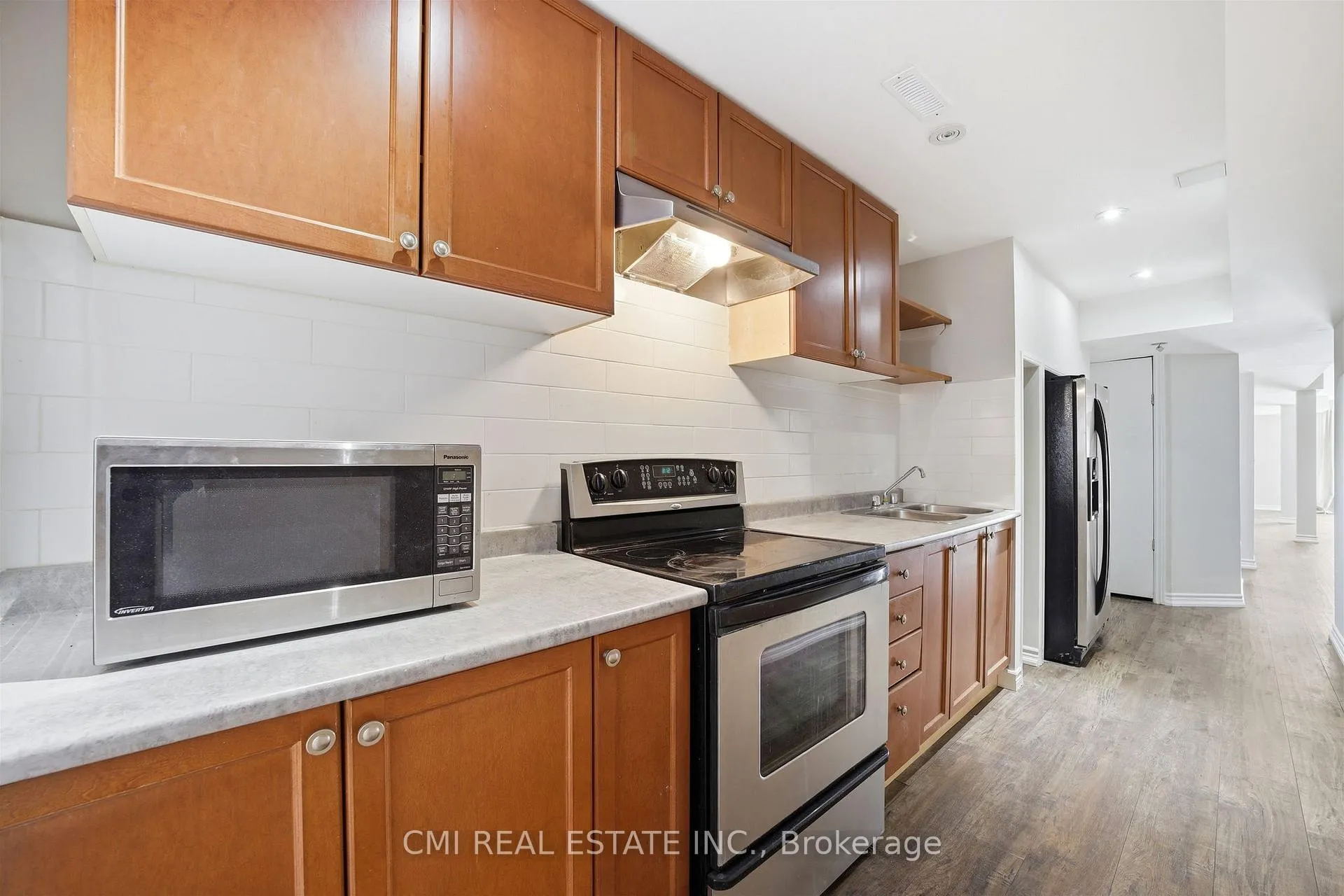 Photo 35 of 107 Venice Gate Drive, Vaughan, Vellore Village — HOMEH