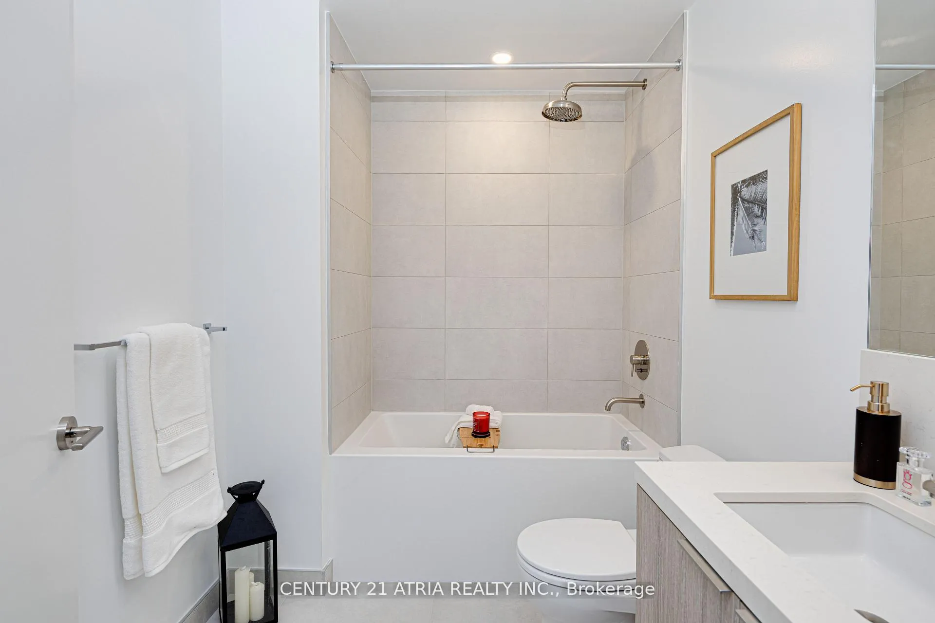 Photo 17 of Unit 1820, 2020 Bathurst Street, Toronto, Humewood-Cedarvale — HOMEH