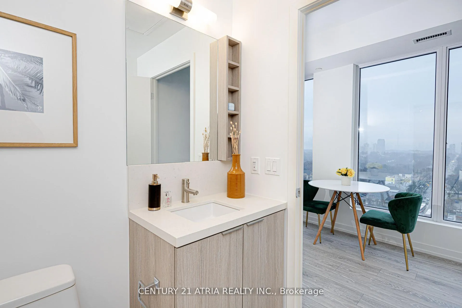 Photo 18 of Unit 1820, 2020 Bathurst Street, Toronto, Humewood-Cedarvale — HOMEH