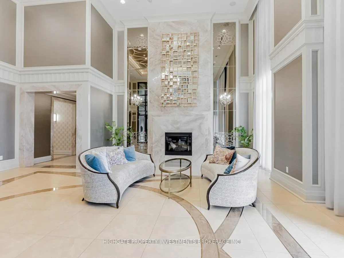 Photo 3 of Unit 501, 9085 Jane Street, Vaughan, Concord — HOMEH