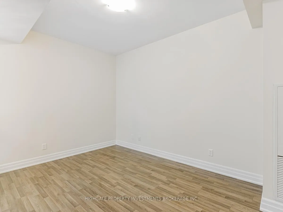Photo 24 of Unit 501, 9085 Jane Street, Vaughan, Concord — HOMEH