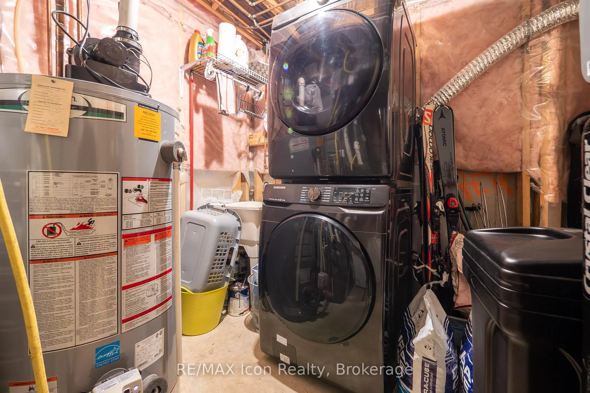Photo 39 of 537 Beaver Creek Crescent, Waterloo, Columbia Forest — HOMEH