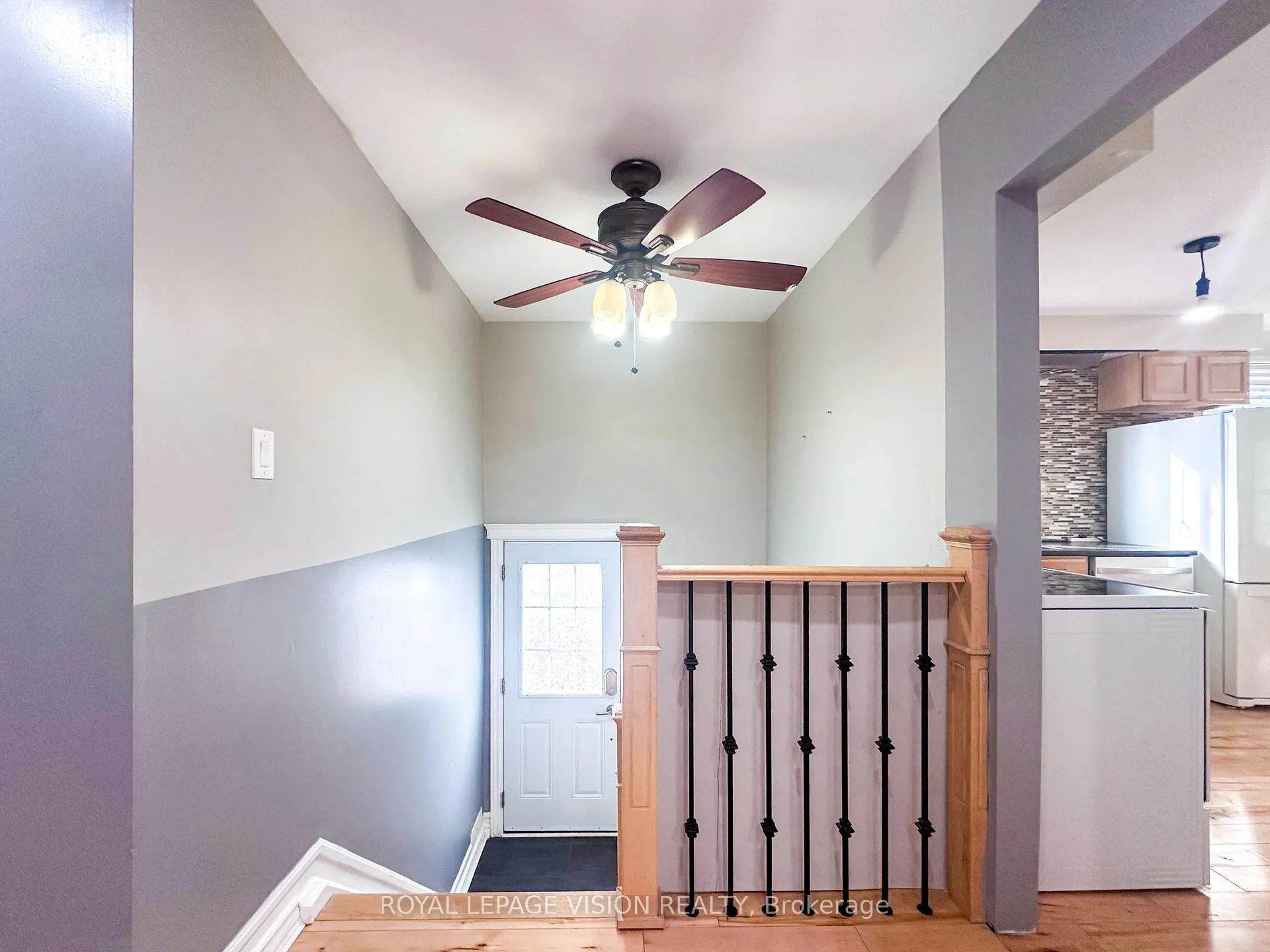 Photo 9 of 32 Goldring Drive, Whitby, Lynde Creek — HOMEH
