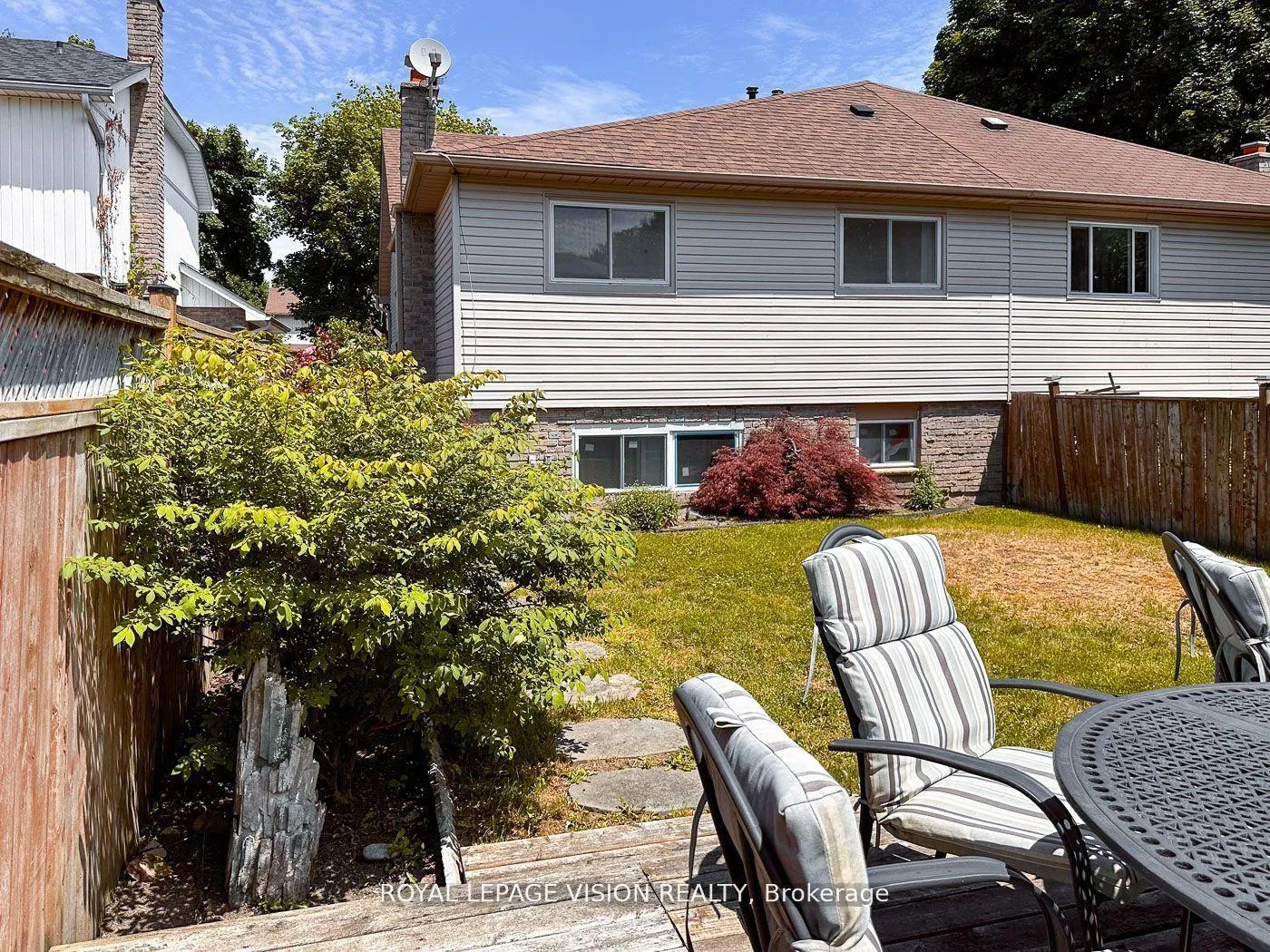 Photo 15 of 32 Goldring Drive, Whitby, Lynde Creek — HOMEH