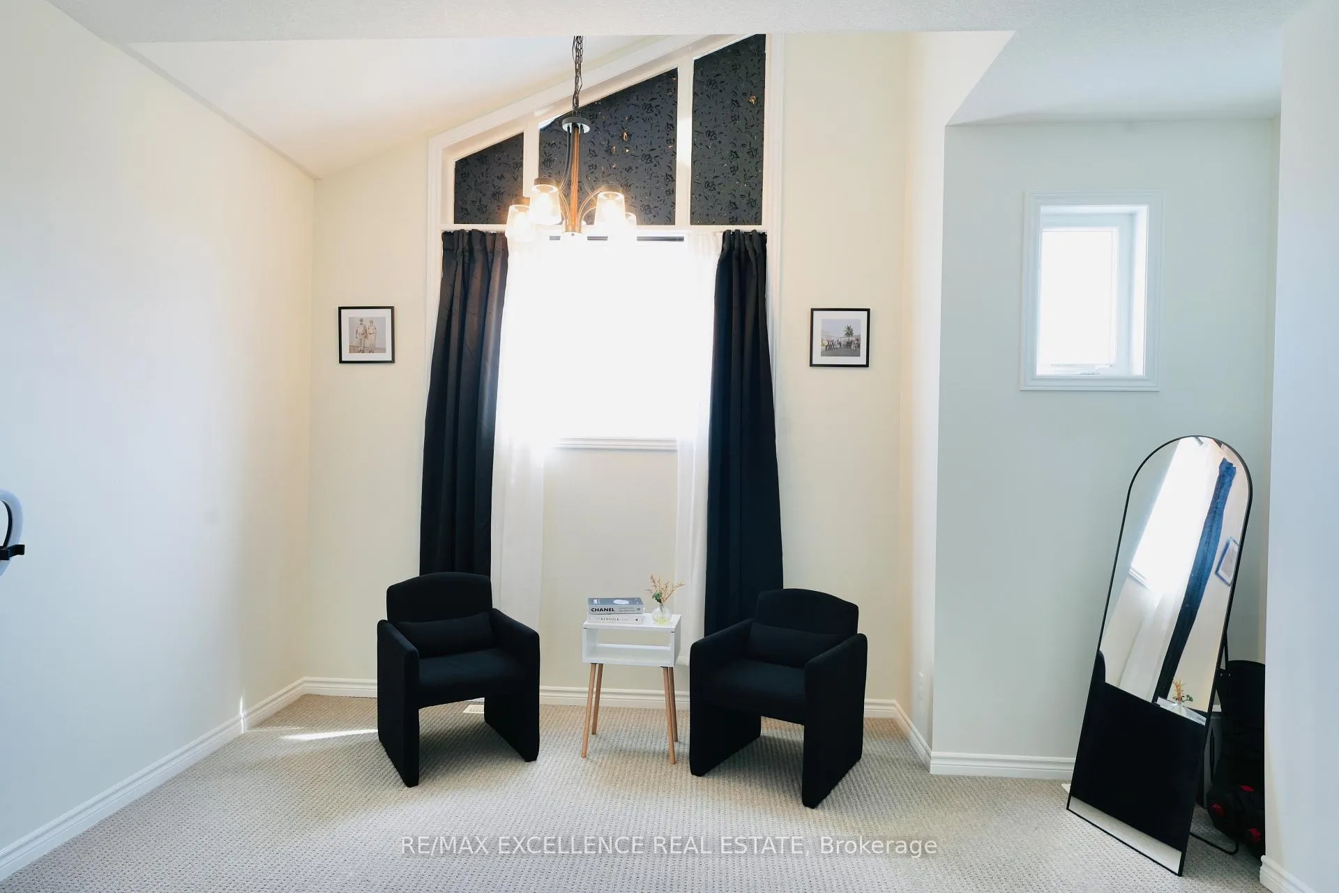 Photo 20 of 1689 Aukett Drive, London, North D — HOMEH