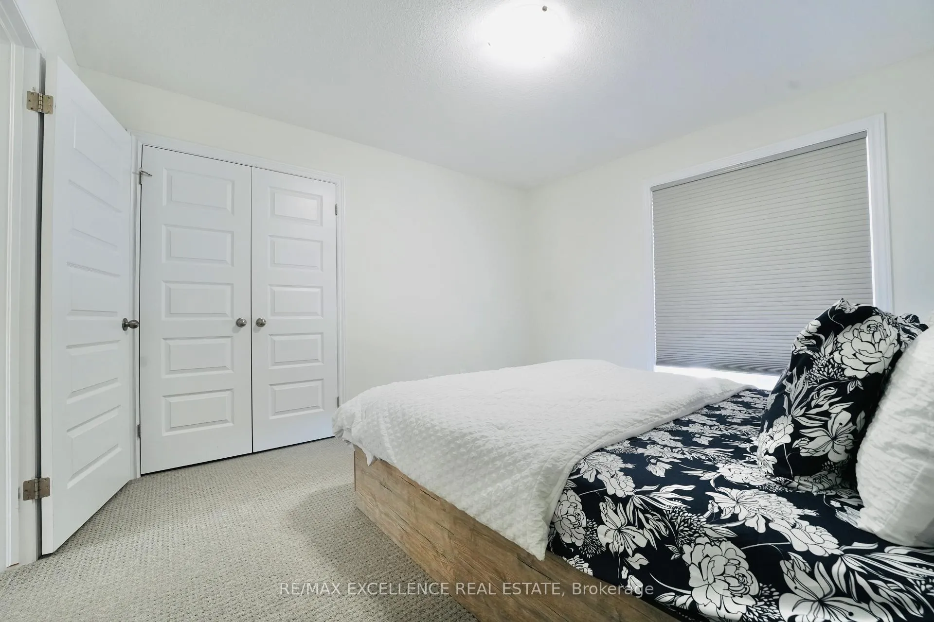 Photo 25 of 1689 Aukett Drive, London, North D — HOMEH