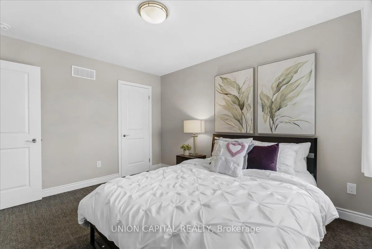 Photo 24 of 2136 Yellowbirch Place, London, North S — HOMEH