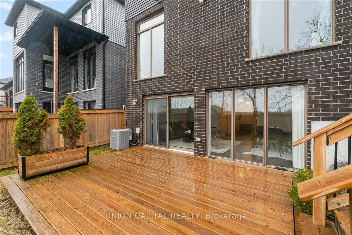 Photo 36 of 2136 Yellowbirch Place, London, North S — HOMEH