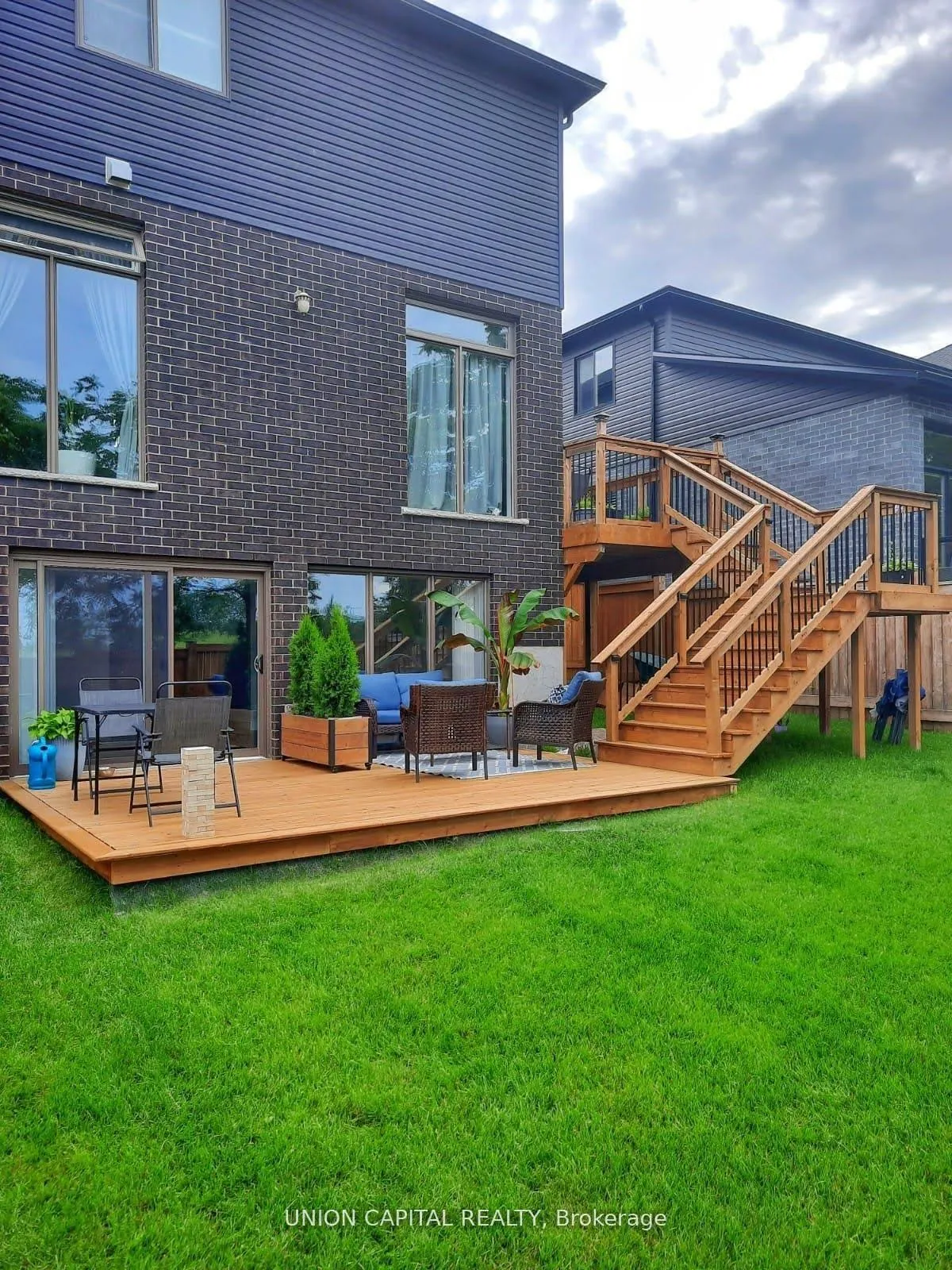 Photo 37 of 2136 Yellowbirch Place, London, North S — HOMEH