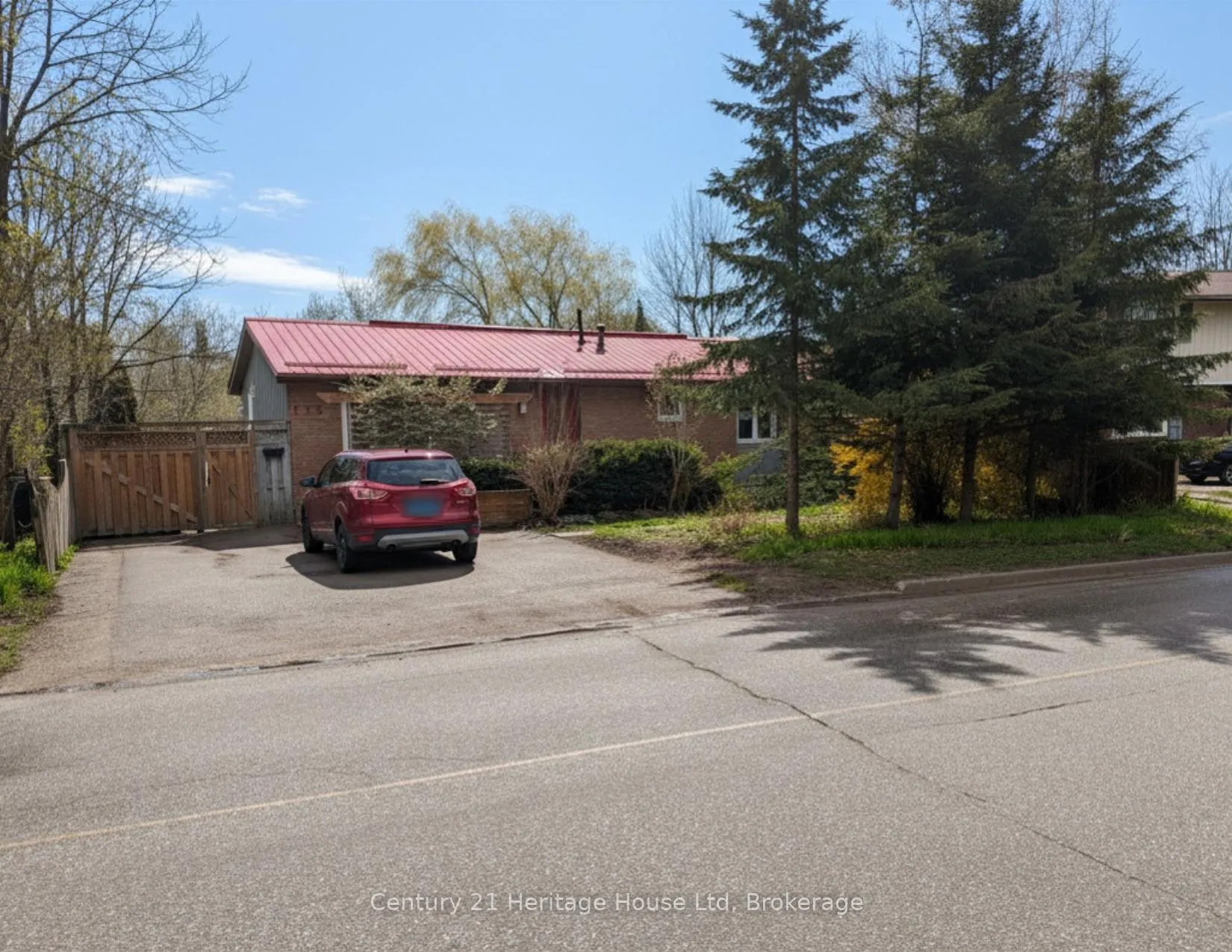 Photo 1 of Unit Upper, 123 Mill Street E, Centre Wellington, Elora/Salem — HOMEH