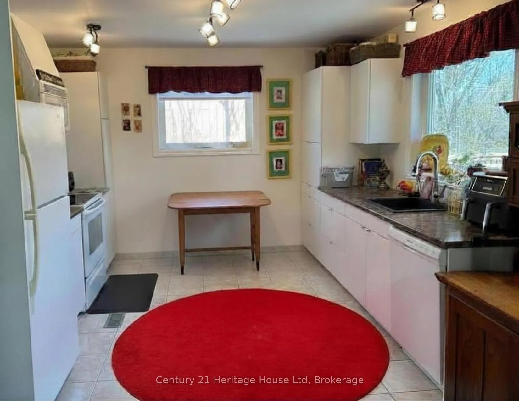 Photo 9 of Unit Upper, 123 Mill Street E, Centre Wellington, Elora/Salem — HOMEH