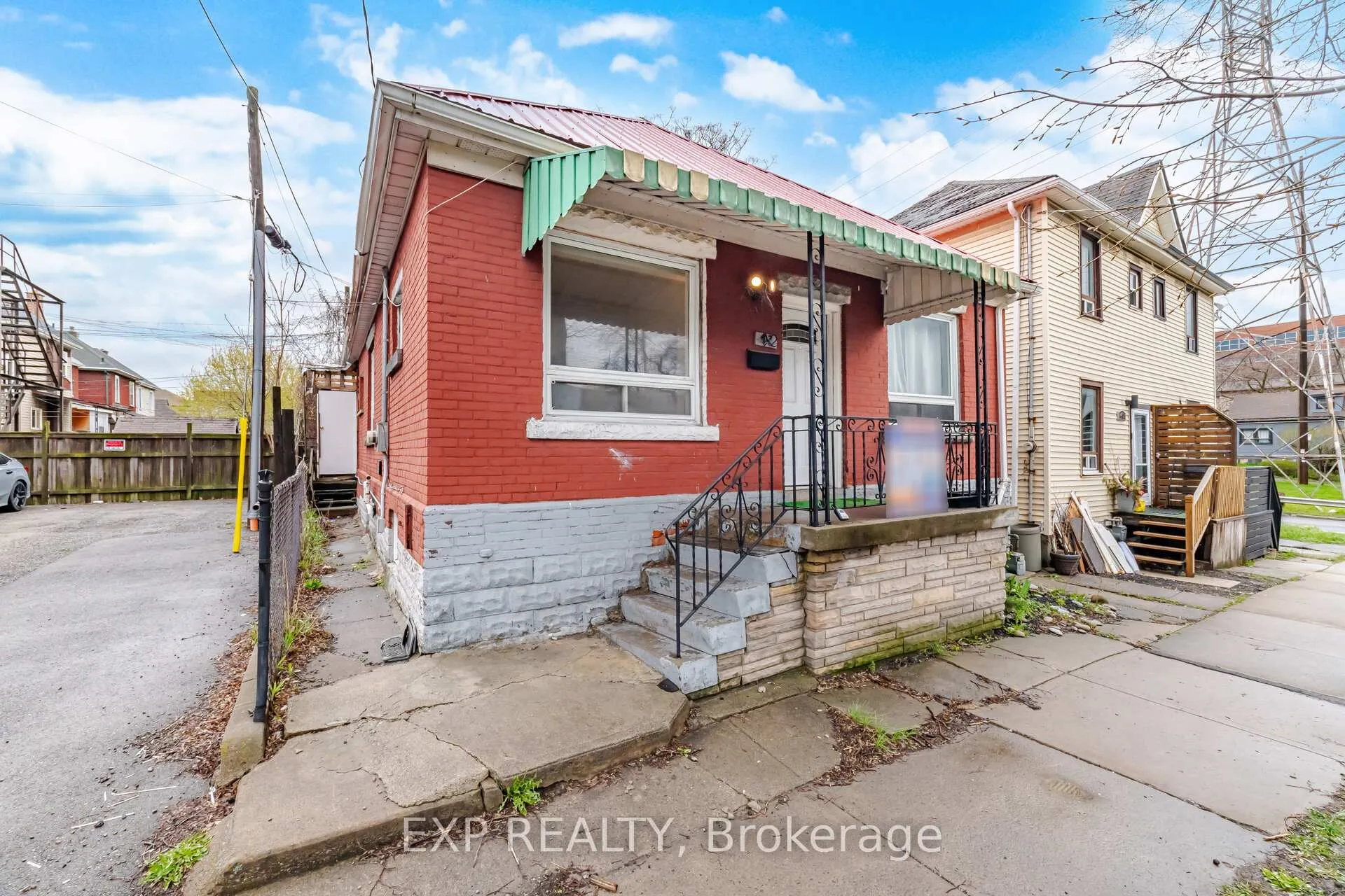 Photo 3 of 42 Princess Street, Hamilton, Gibson — HOMEH