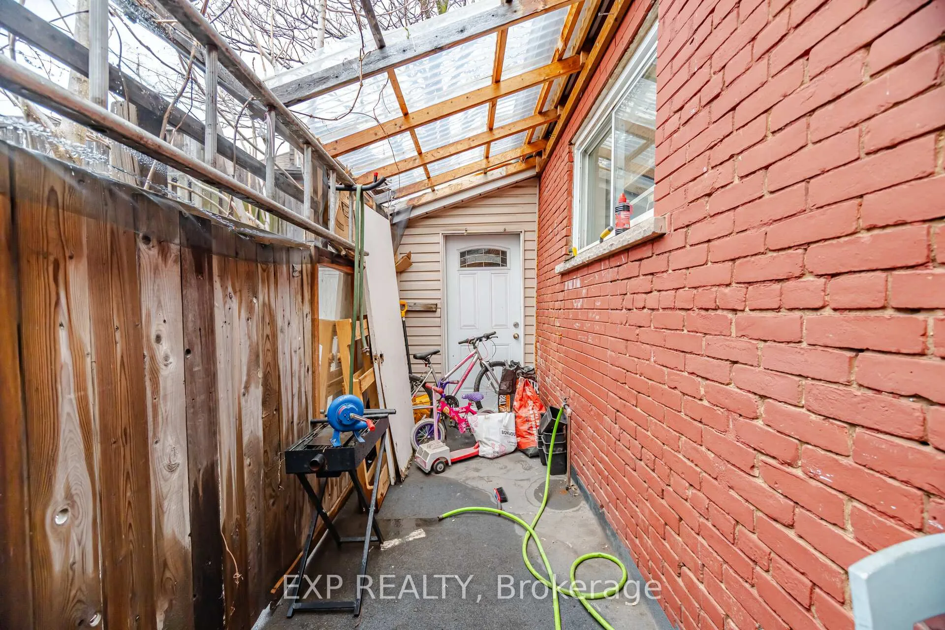 Photo 39 of 42 Princess Street, Hamilton, Gibson — HOMEH