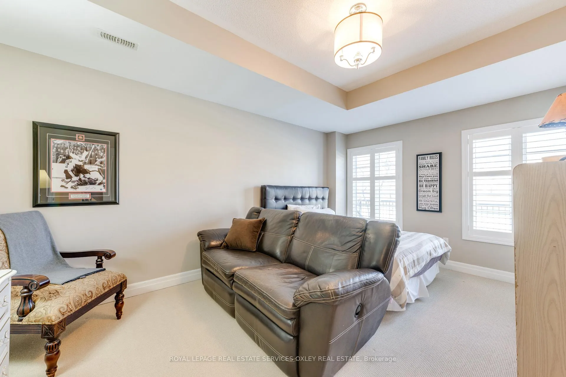 Photo 5 of 47 Beverley Glen Boulevard, Vaughan, Beverley Glen — HOMEH
