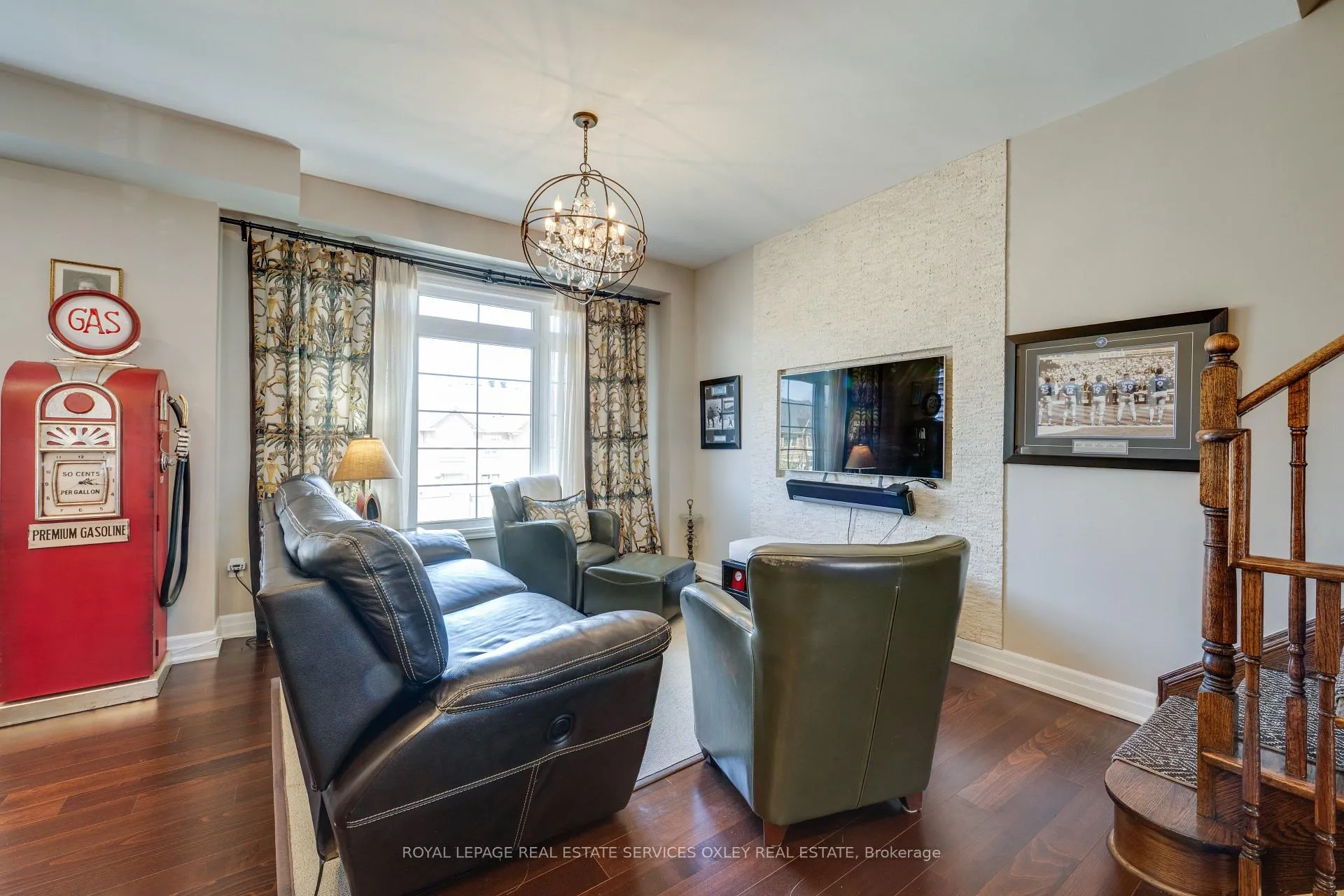 Photo 10 of 47 Beverley Glen Boulevard, Vaughan, Beverley Glen — HOMEH
