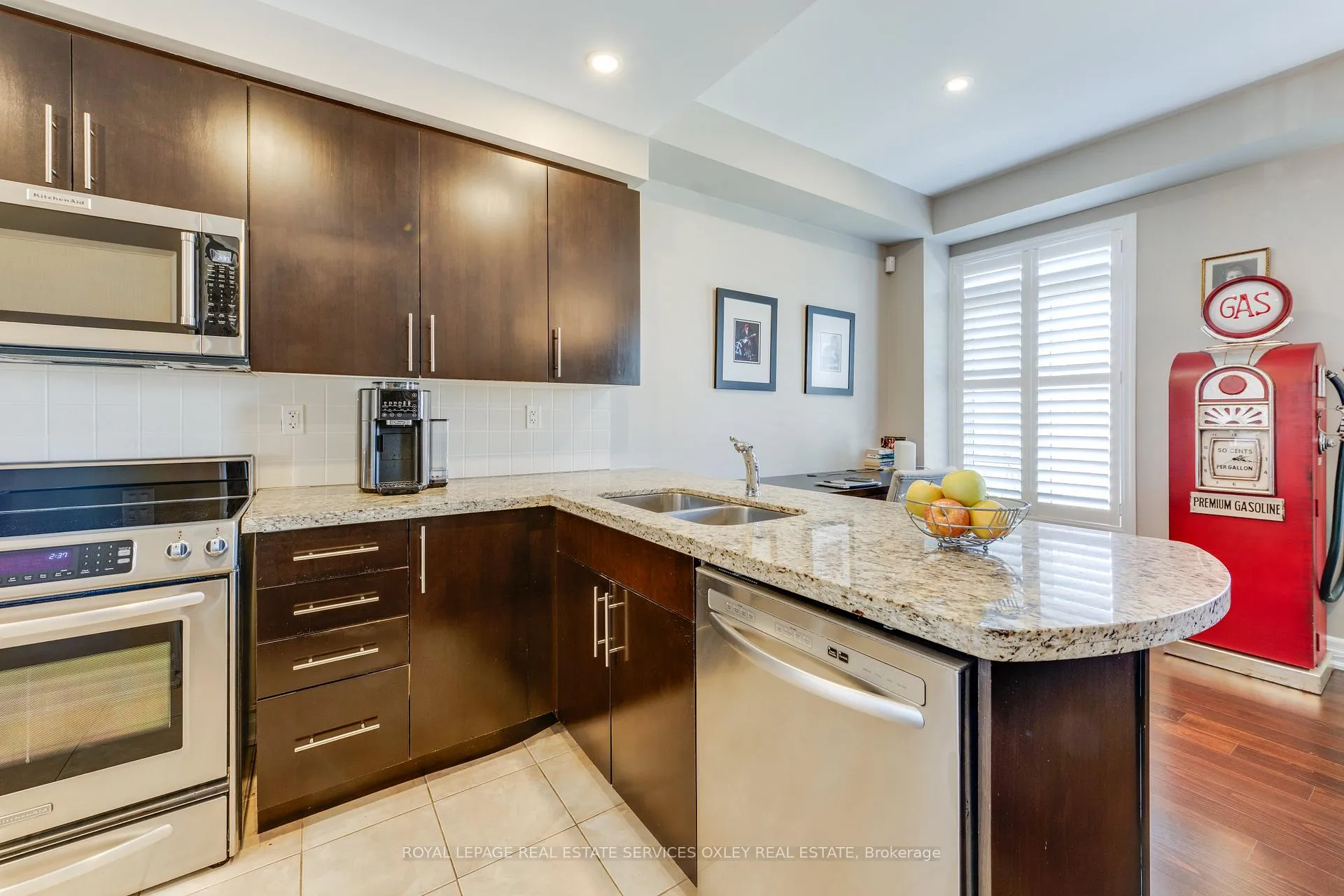 Photo 23 of 47 Beverley Glen Boulevard, Vaughan, Beverley Glen — HOMEH