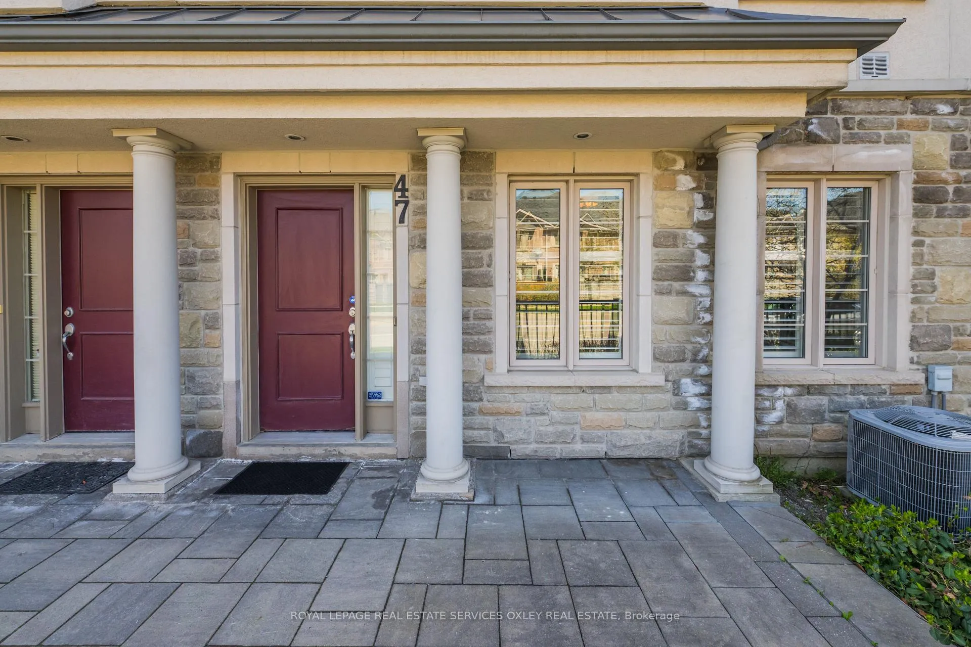 Photo 46 of 47 Beverley Glen Boulevard, Vaughan, Beverley Glen — HOMEH