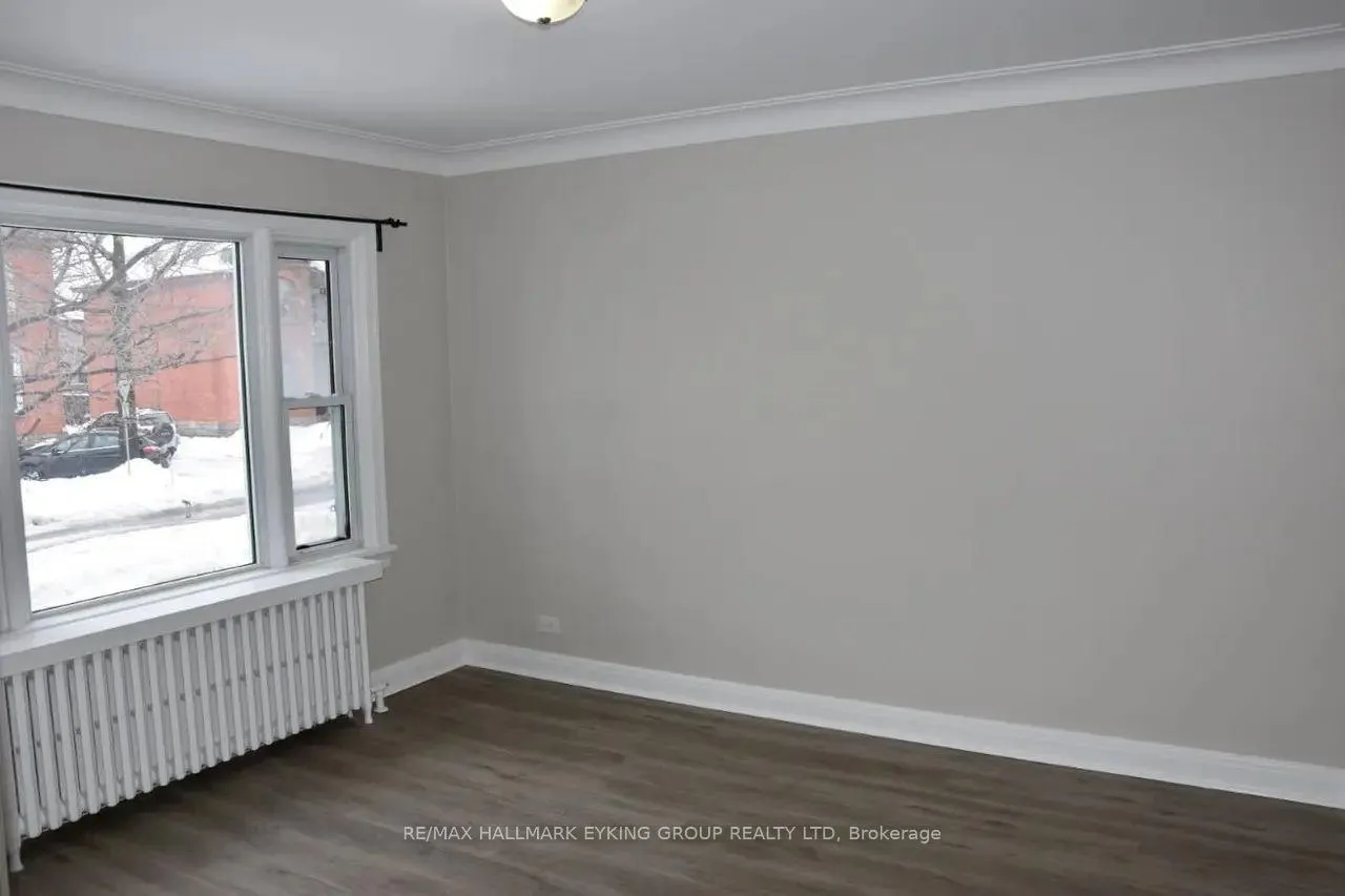 Photo 8 of Unit 2, 131 Hawthorne Avenue, Ottawa, Ottawa East — HOMEH