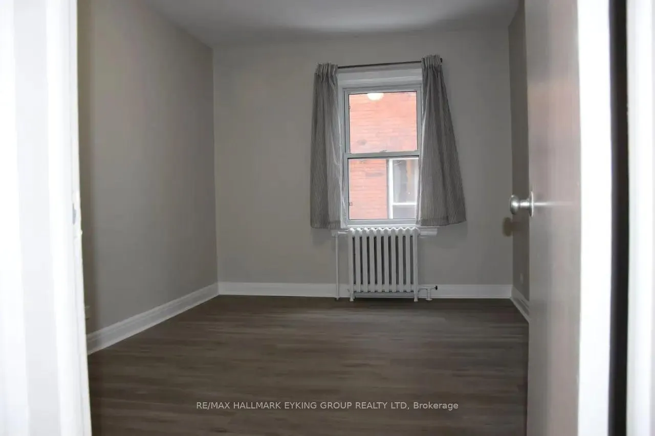 Photo 12 of Unit 2, 131 Hawthorne Avenue, Ottawa, Ottawa East — HOMEH
