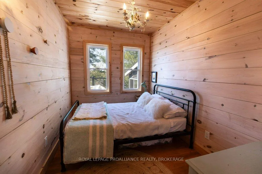 Photo 14 of 1055B Vilalta Lane, Frontenac, Frontenac Centre — HOMEH