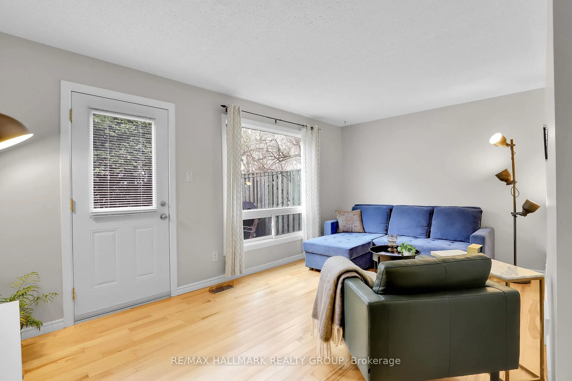 Photo 4 of Unit 34, 55 Bering Court, Ottawa, Kanata - Katimavik — HOMEH