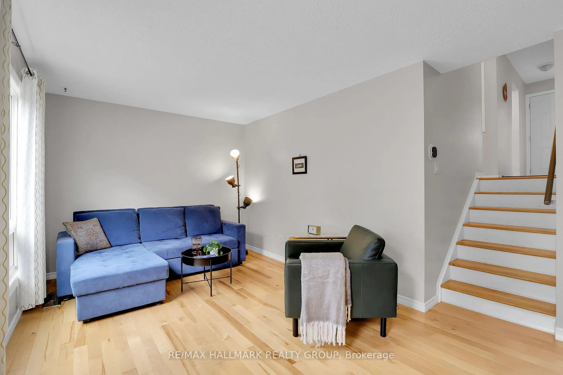 Photo 5 of Unit 34, 55 Bering Court, Ottawa, Kanata - Katimavik — HOMEH