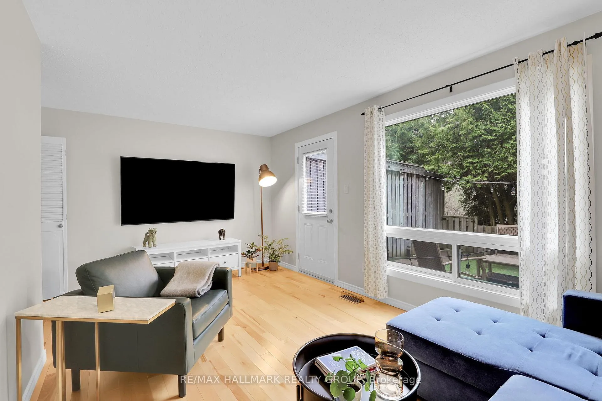 Photo 6 of Unit 34, 55 Bering Court, Ottawa, Kanata - Katimavik — HOMEH