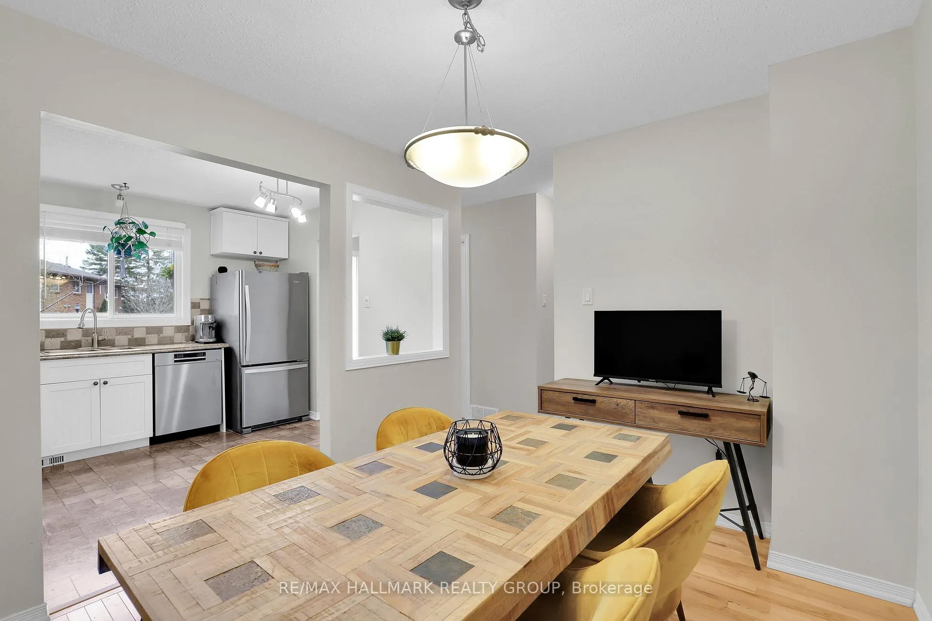 Photo 12 of Unit 34, 55 Bering Court, Ottawa, Kanata - Katimavik — HOMEH