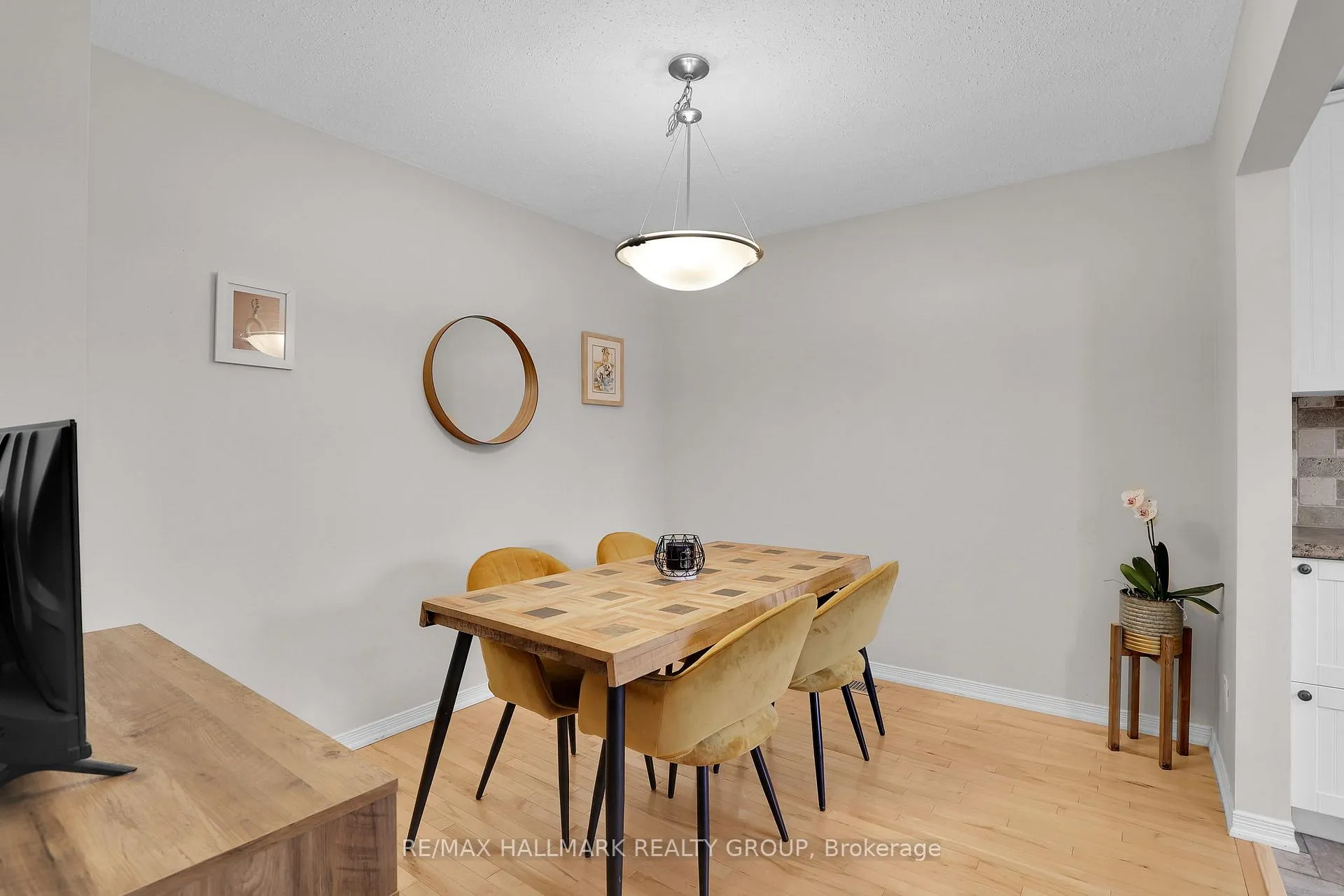 Photo 13 of Unit 34, 55 Bering Court, Ottawa, Kanata - Katimavik — HOMEH