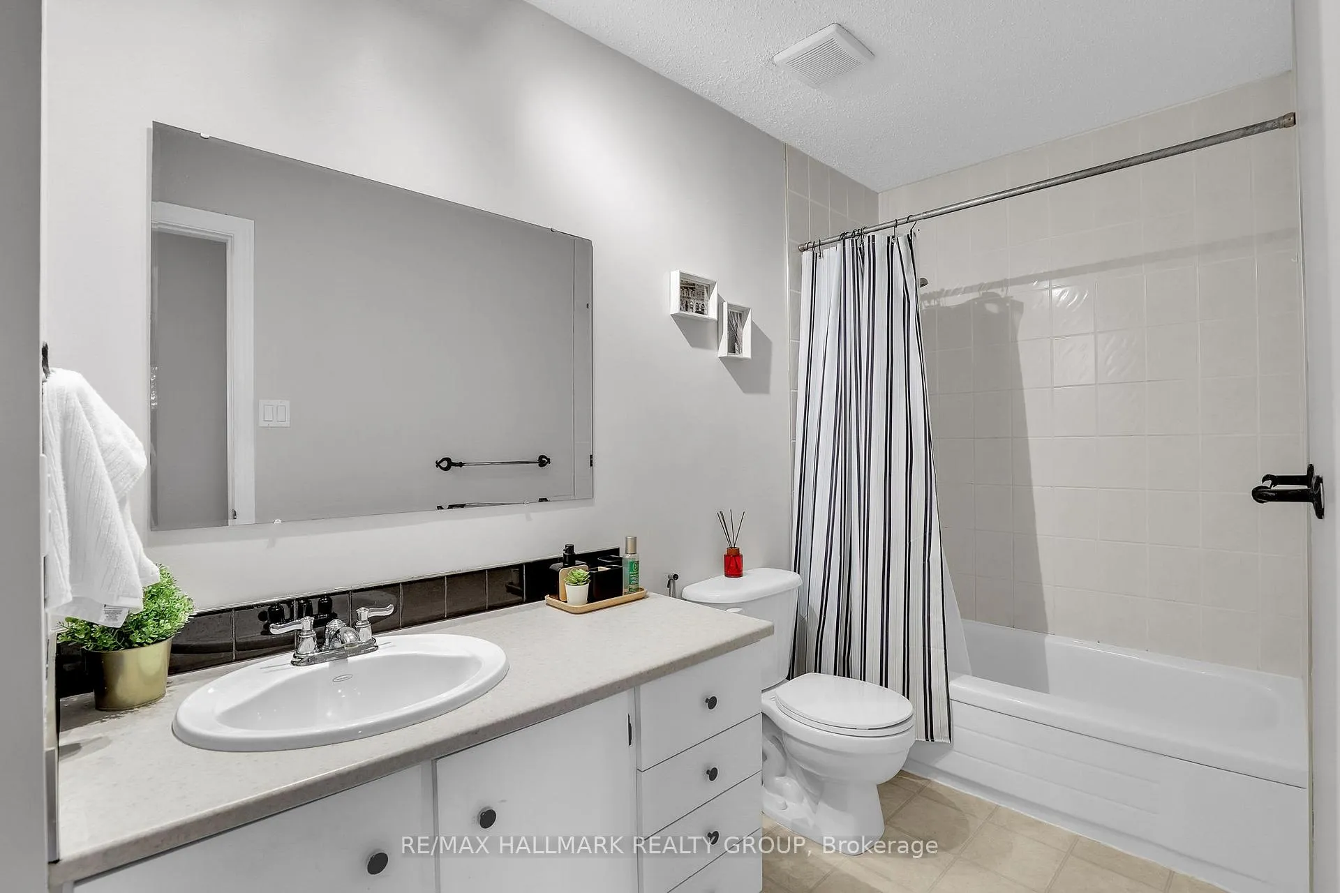 Photo 18 of Unit 34, 55 Bering Court, Ottawa, Kanata - Katimavik — HOMEH