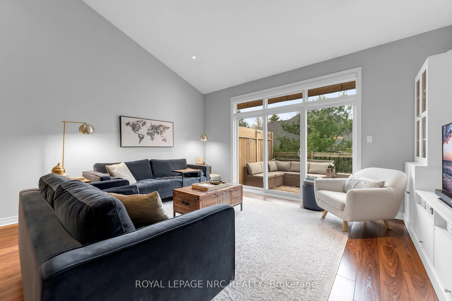 Photo 12 of 44 Kline Crescent, Pelham, Fonthill — HOMEH
