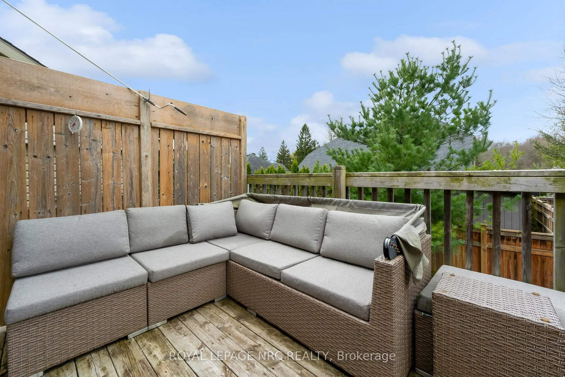 Photo 25 of 44 Kline Crescent, Pelham, Fonthill — HOMEH