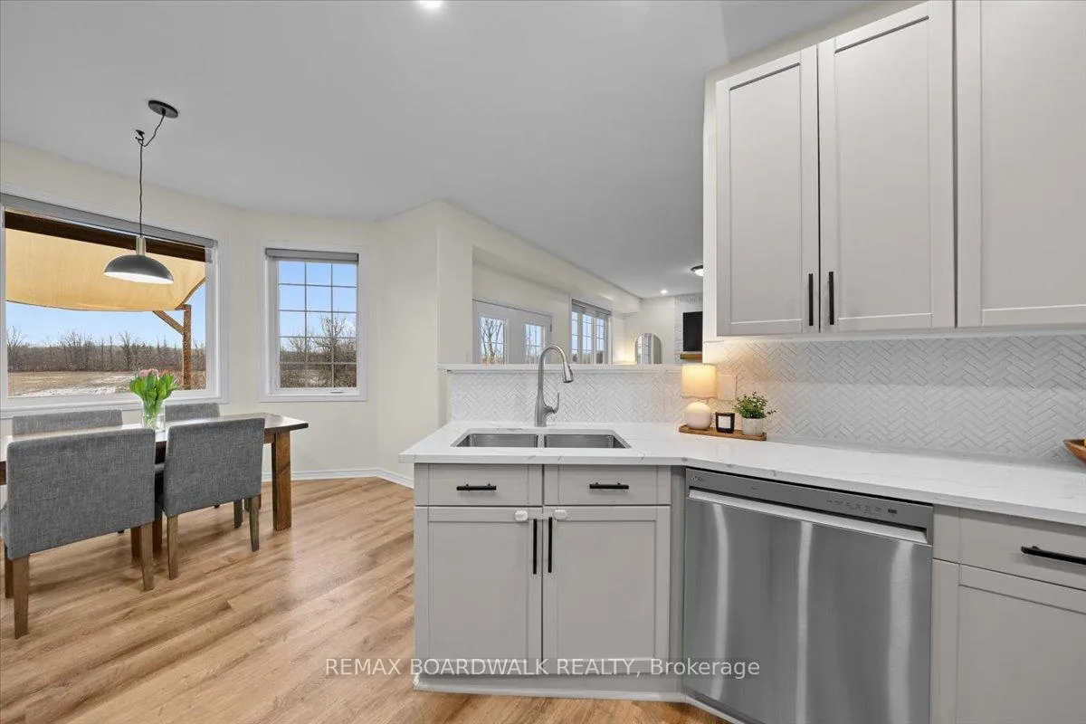 Photo 9 of 8044 Craig Farm Drive, Ottawa, Metcalfe — HOMEH