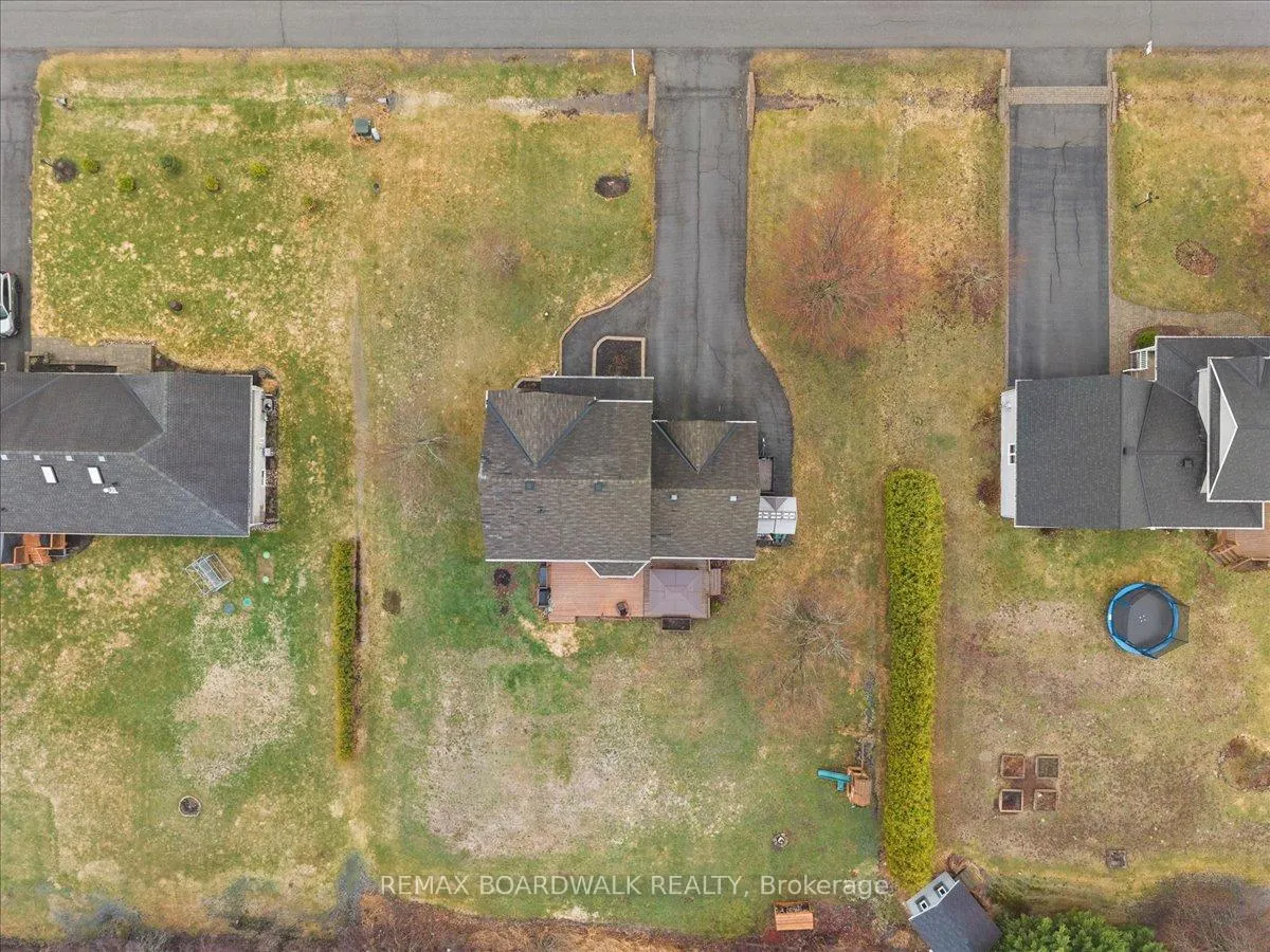 Photo 46 of 8044 Craig Farm Drive, Ottawa, Metcalfe — HOMEH