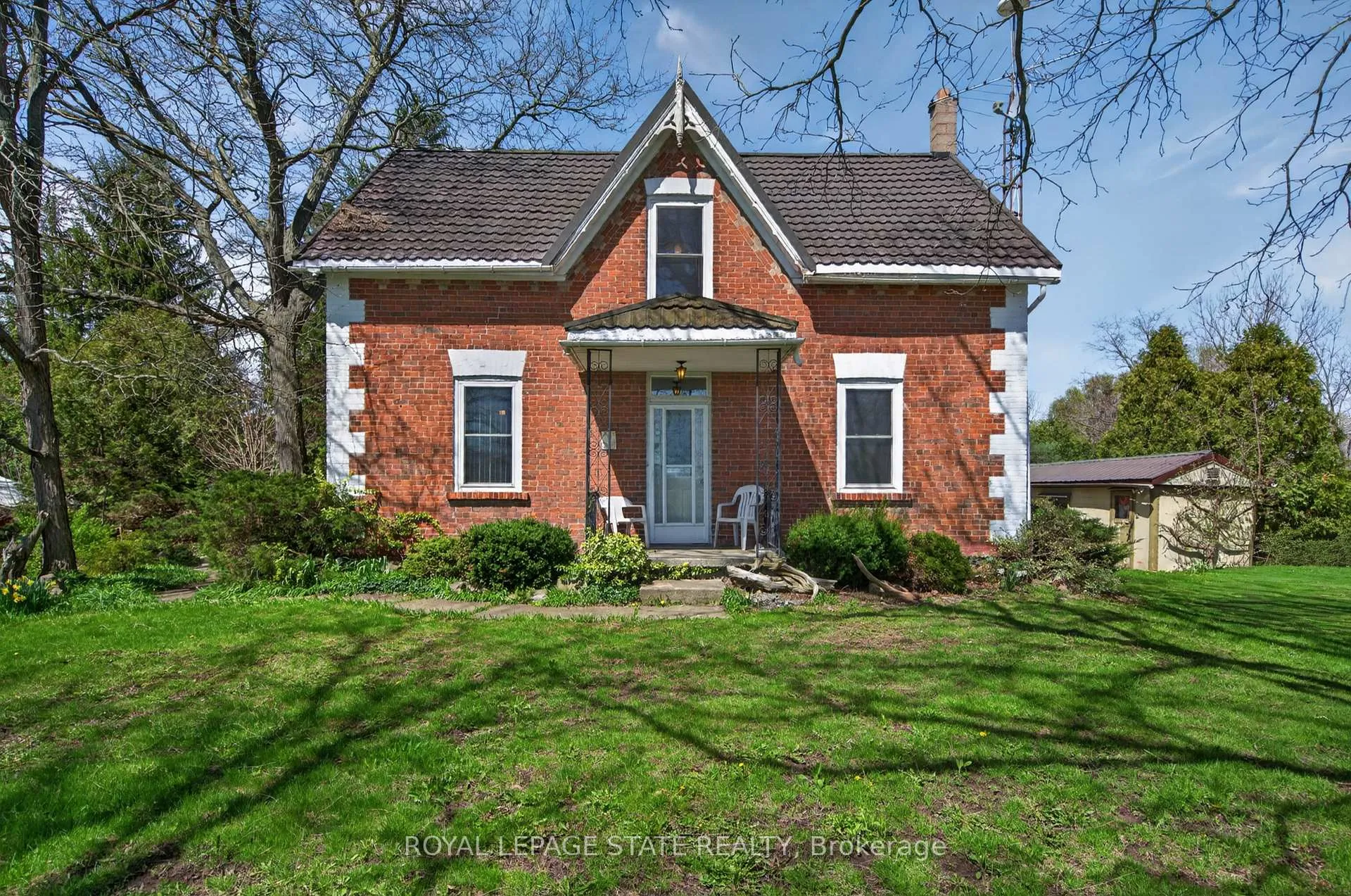 Photo 5 of 8011 Leeming Road, Hamilton, Rural Glanbrook — HOMEH
