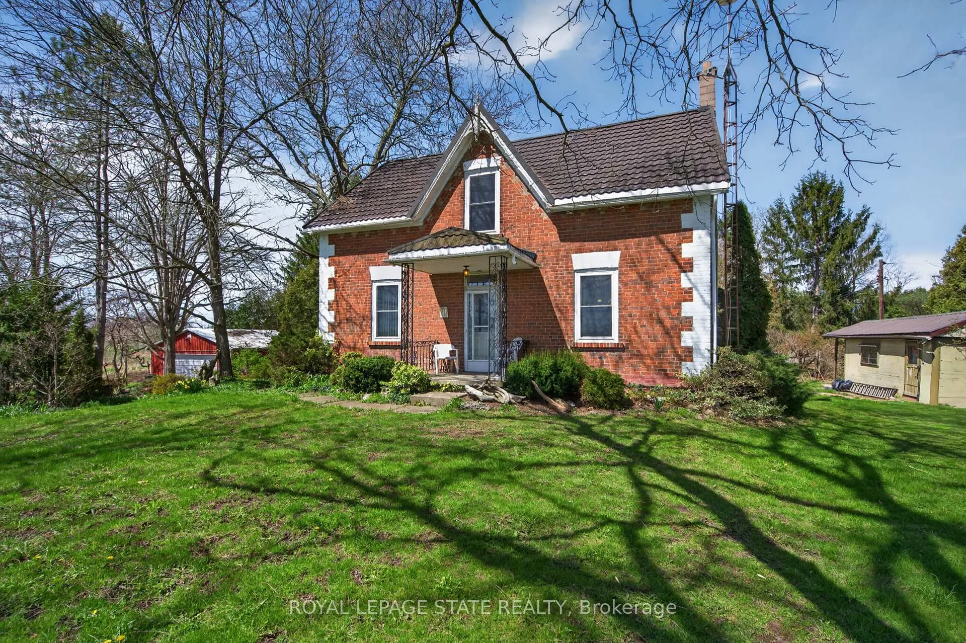 Photo 6 of 8011 Leeming Road, Hamilton, Rural Glanbrook — HOMEH