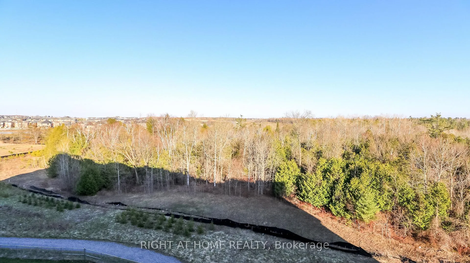 Photo 38 of Unit 510, 5 Chef Lane, Barrie, Rural Barrie Southeast — HOMEH