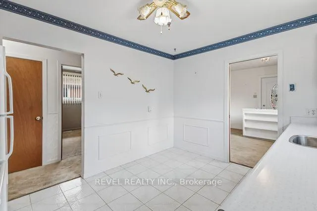 Photo 13 of 14 Masefield Crescent, London, East I — HOMEH