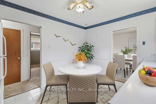 Photo 38 of 14 Masefield Crescent, London, East I — HOMEH
