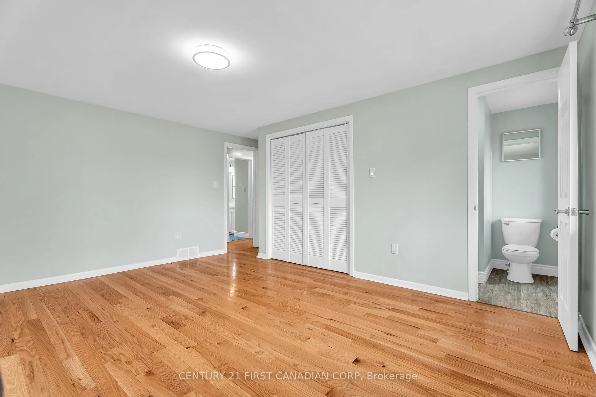 Photo 27 of 814 Grenfell Drive, London, North C — HOMEH