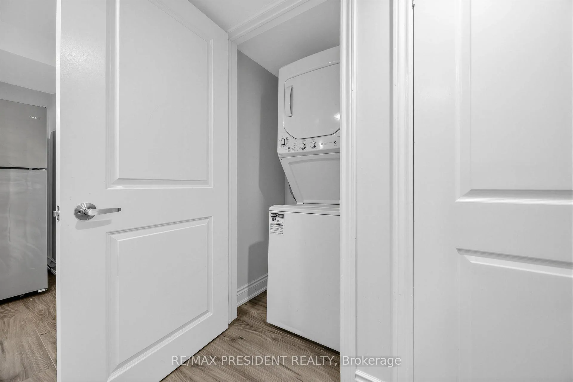 Photo 12 of Unit 14, 50 Edinburgh Drive, Brampton, Bram West — HOMEH