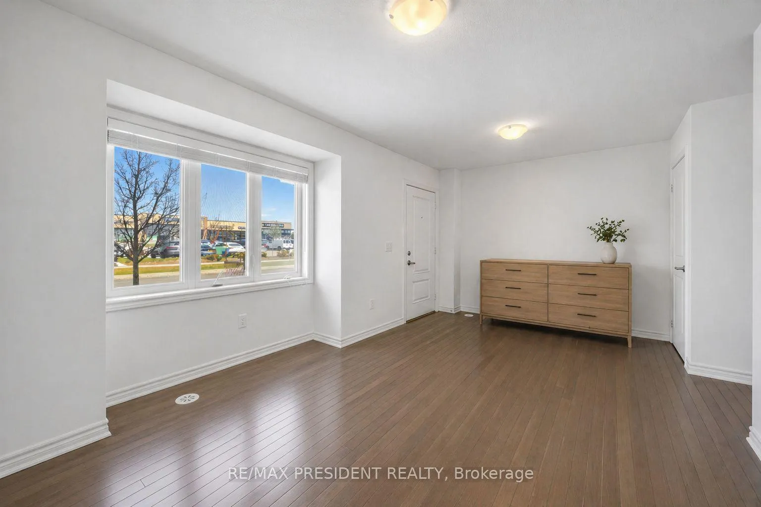 Photo 17 of Unit 14, 50 Edinburgh Drive, Brampton, Bram West — HOMEH