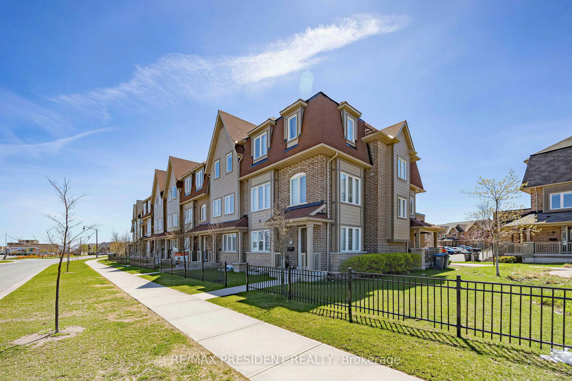 Photo 20 of Unit 14, 50 Edinburgh Drive, Brampton, Bram West — HOMEH