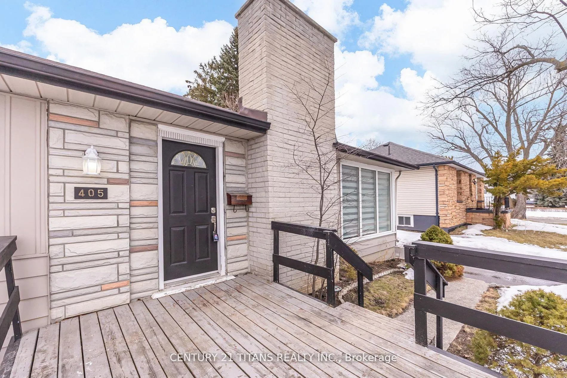 Photo 6 of 405 Anderson Street, Whitby, Blue Grass Meadows — HOMEH