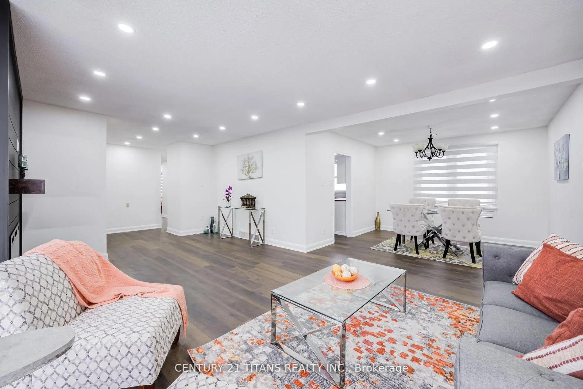 Photo 13 of 405 Anderson Street, Whitby, Blue Grass Meadows — HOMEH